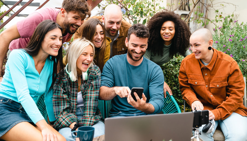 xay-dung-cong-dong-hoc-tap-truc-tuyen-hieu-qua-cung-vfi-meet